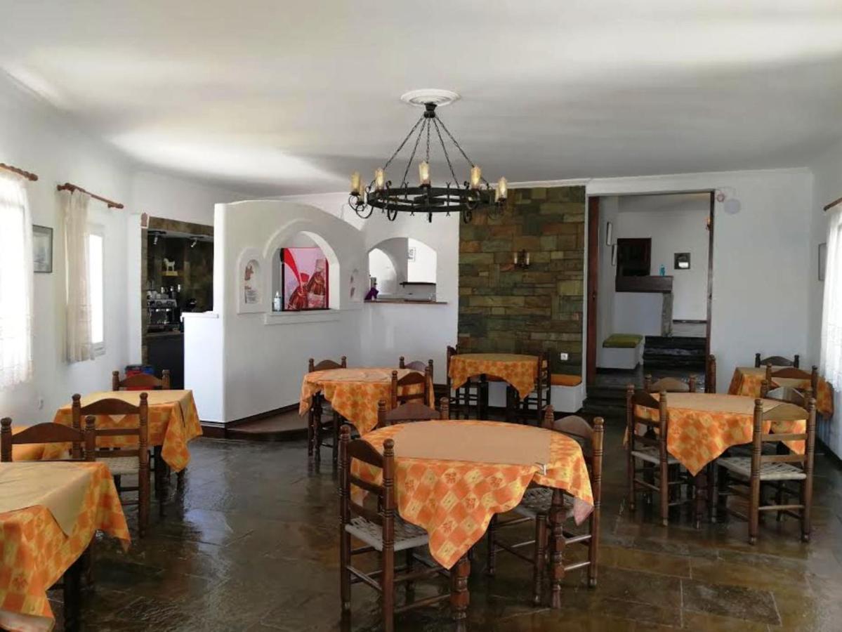 Asterias Hotel - Seafront Páros 外观 照片