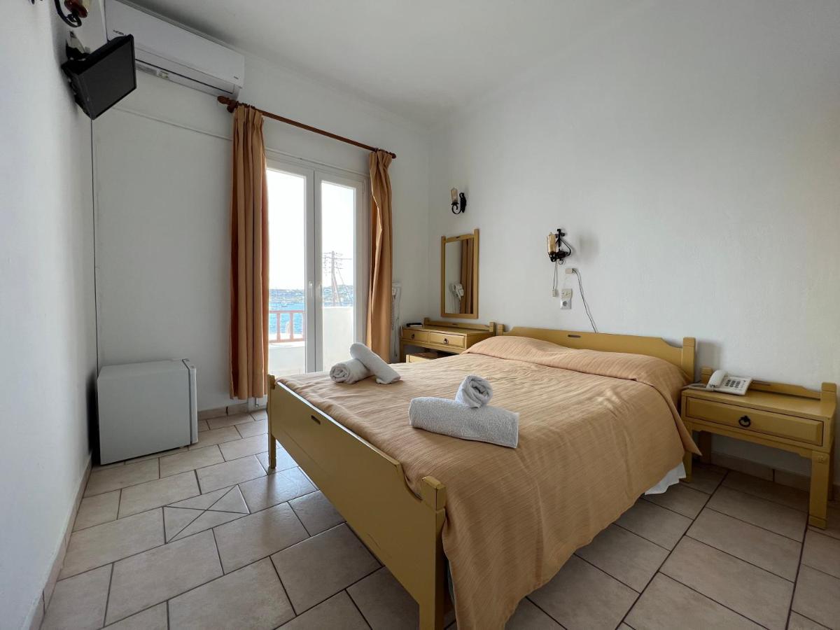 Asterias Hotel - Seafront Páros 外观 照片