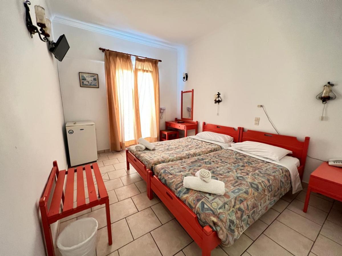 Asterias Hotel - Seafront Páros 外观 照片