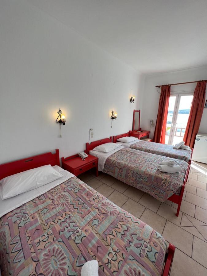 Asterias Hotel - Seafront Páros 外观 照片