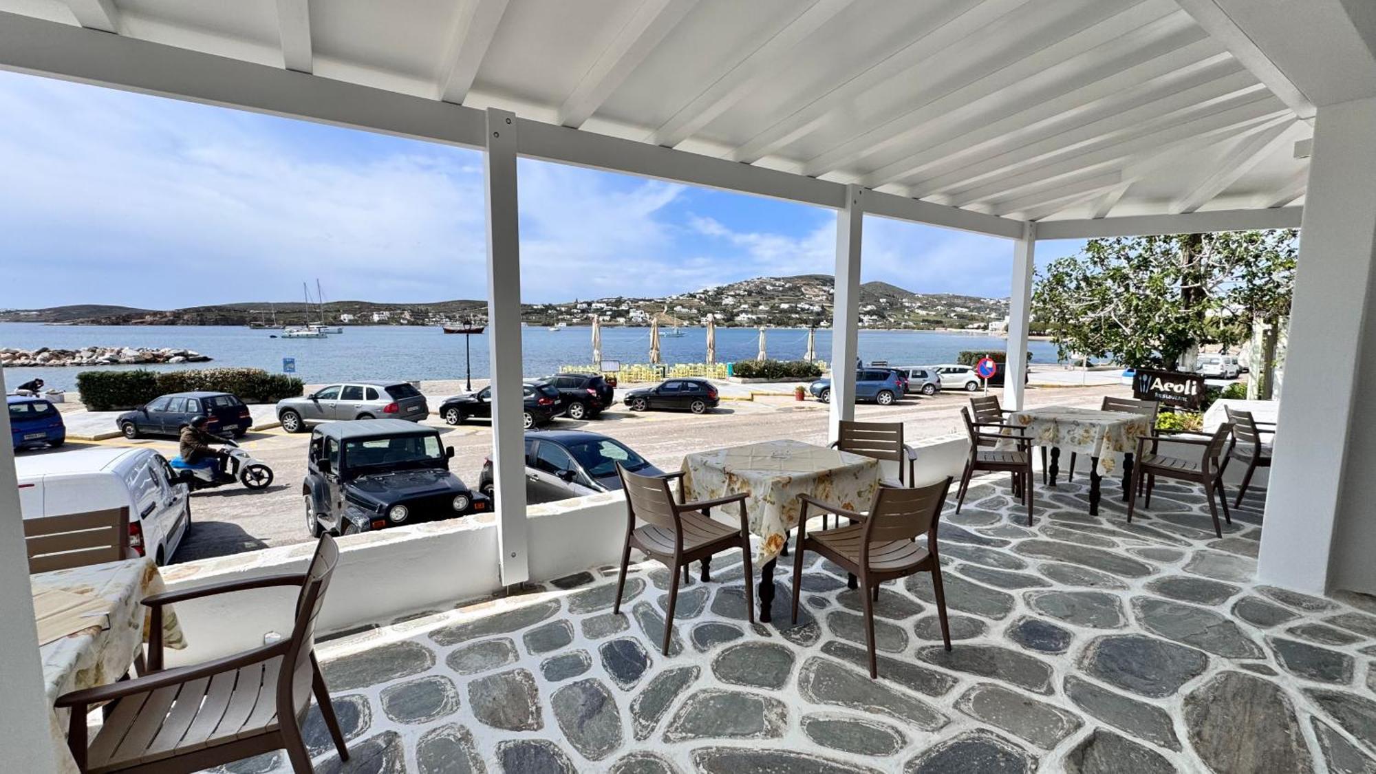 Asterias Hotel - Seafront Páros 外观 照片